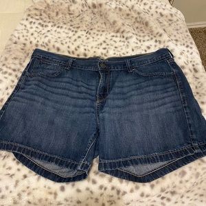 Old navy shorts